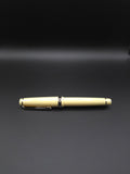 JINHAO 82 )(Pastel Cream)