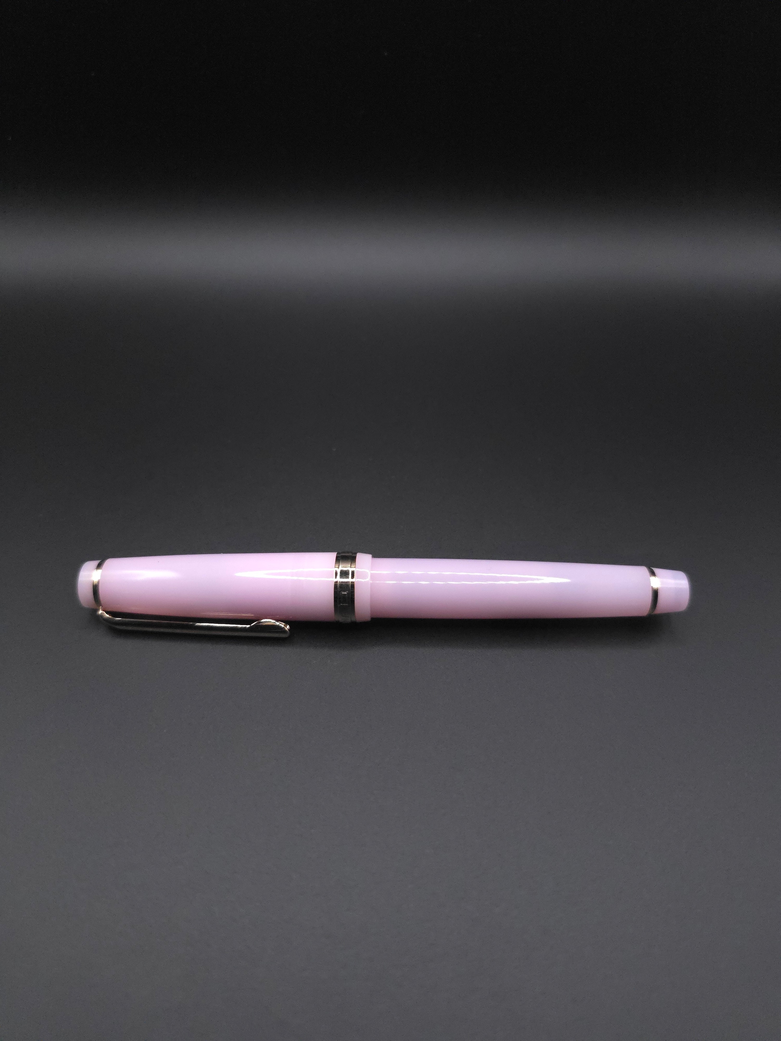 JINHAO 82 )(Light Pink)