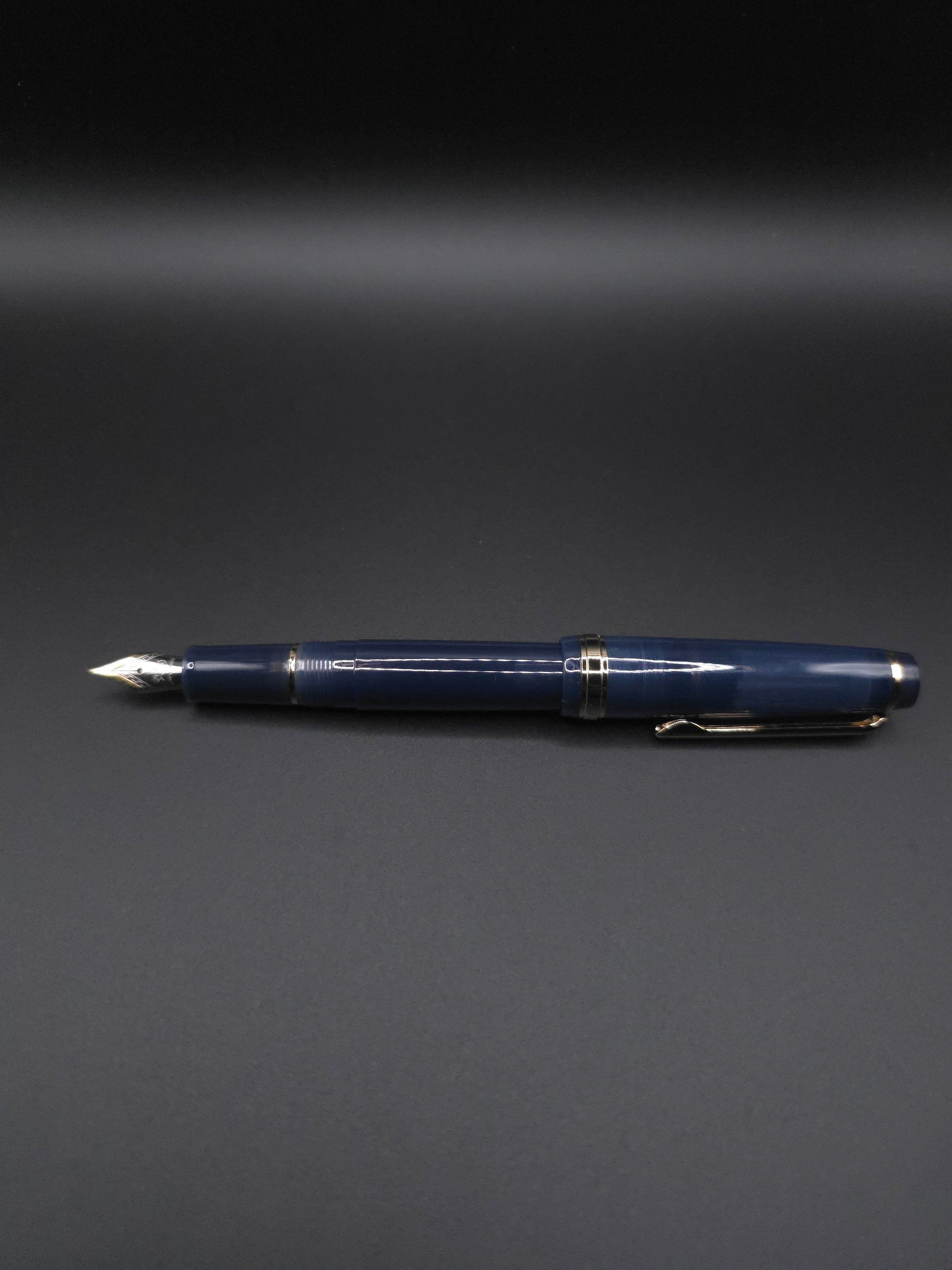 JINHAO 82) (Pastel Blue Grey)