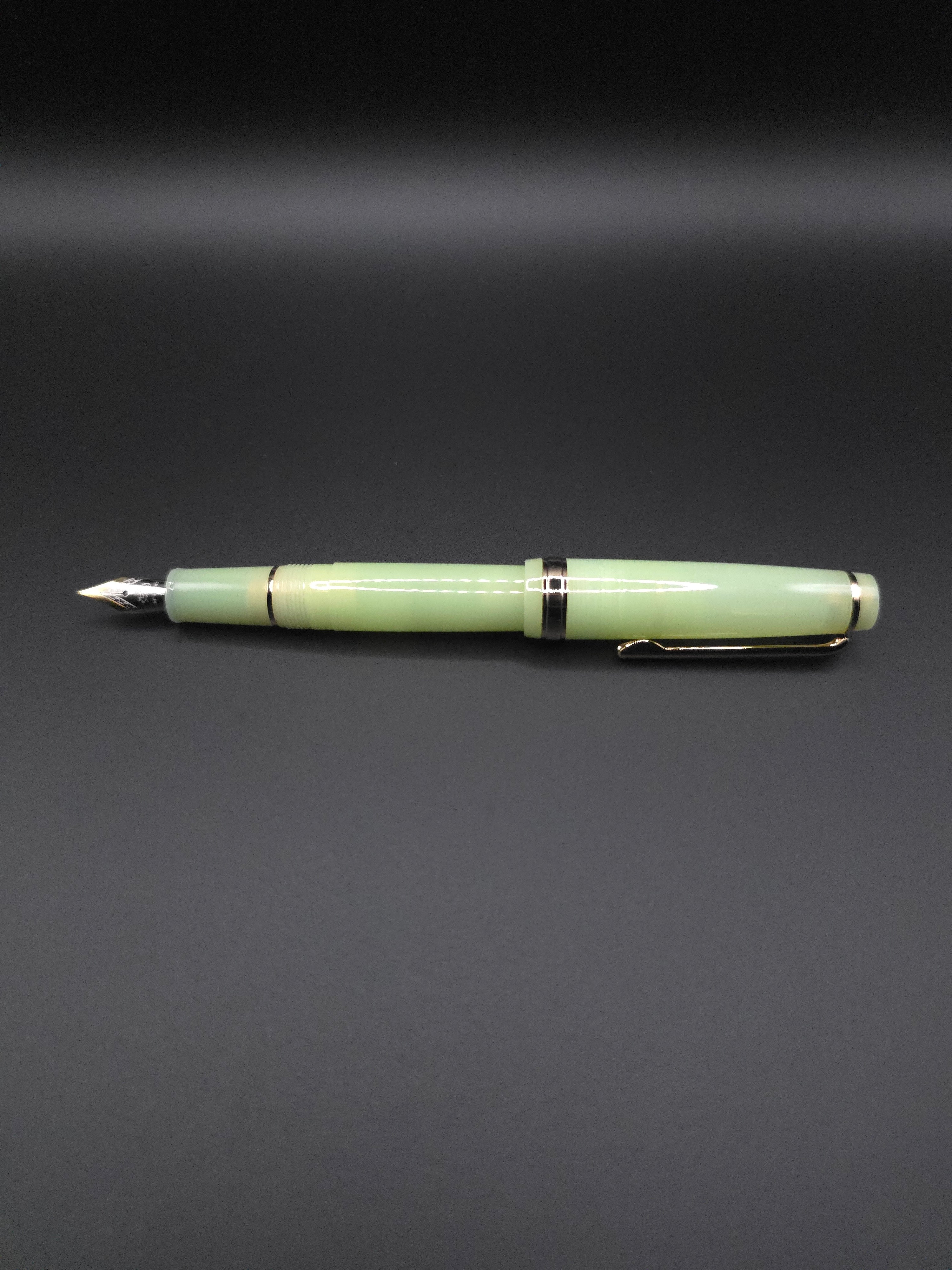 JINHAO 82) (Pastel Matcha)