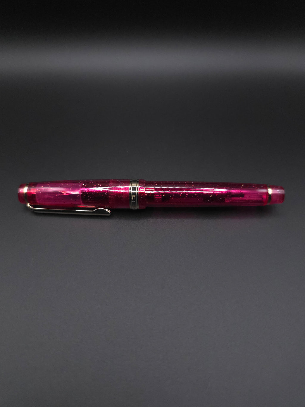JINHAO 82 (Rose Red)