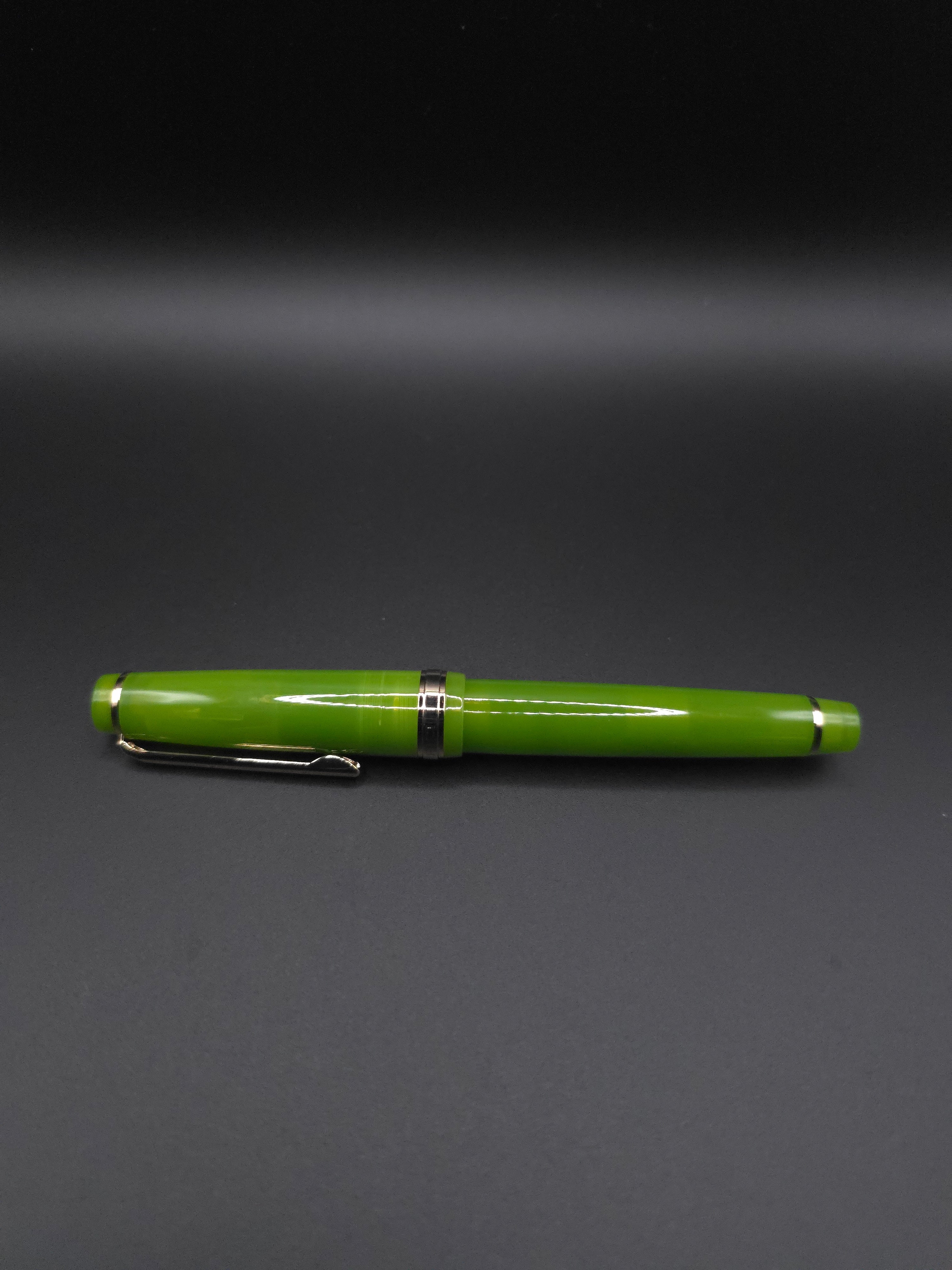JINHAO 82 (Avocado)