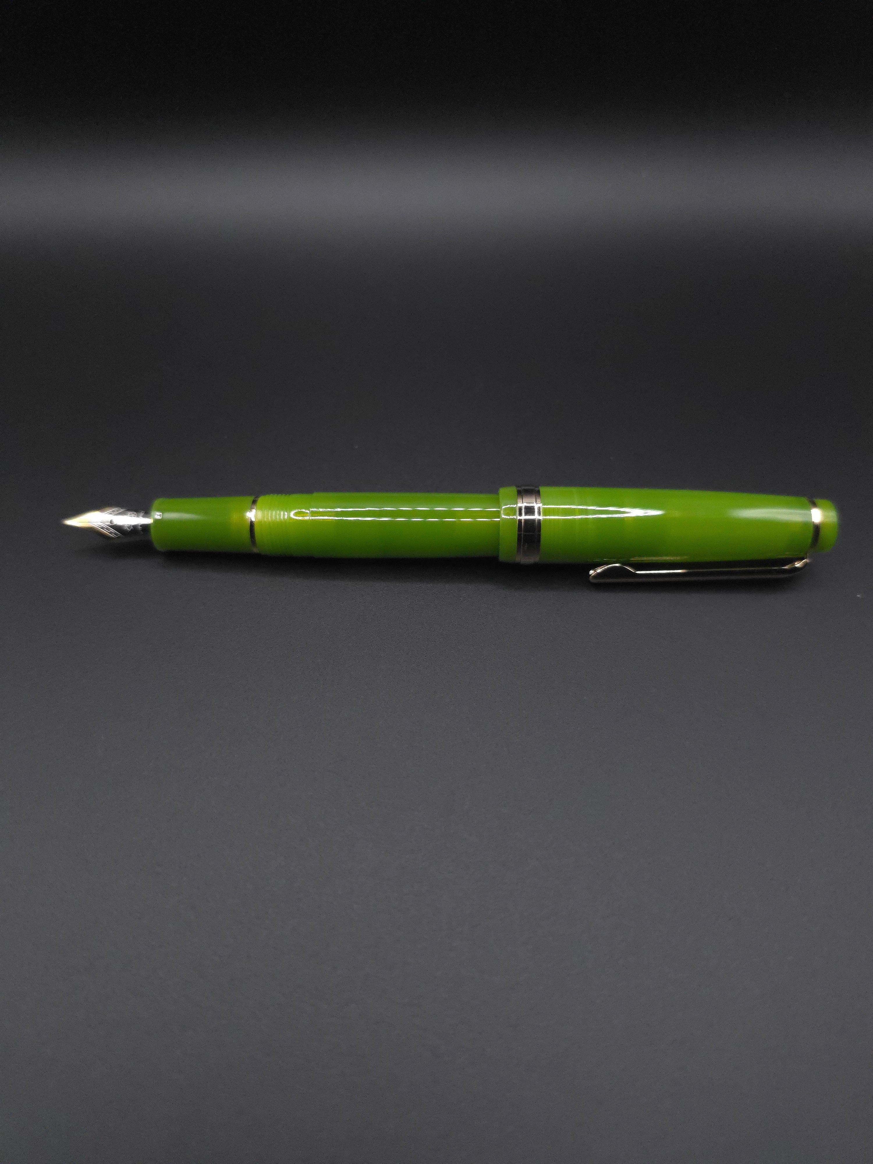 JINHAO 82 (Avocado)