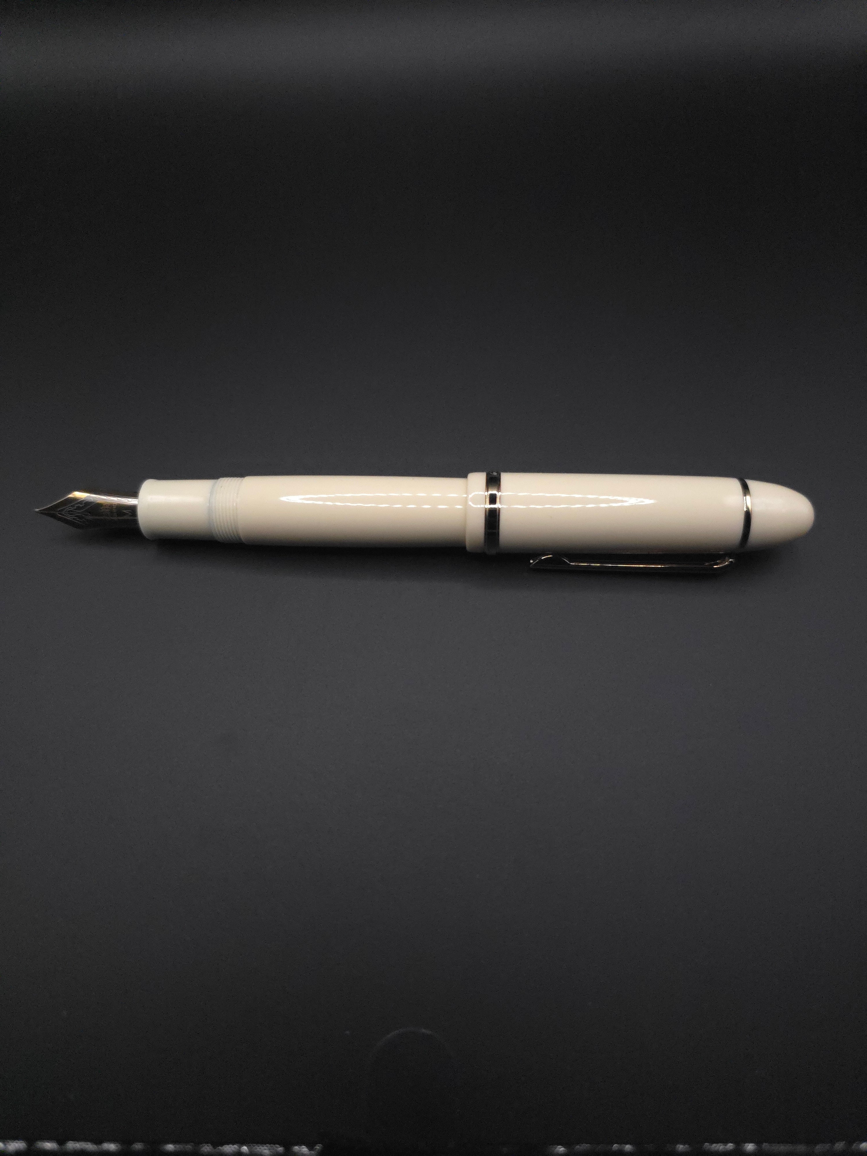 JINHAO X159 (Ivory)