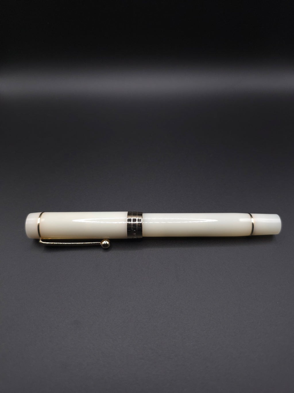 JINHAO 100 (Ivory)