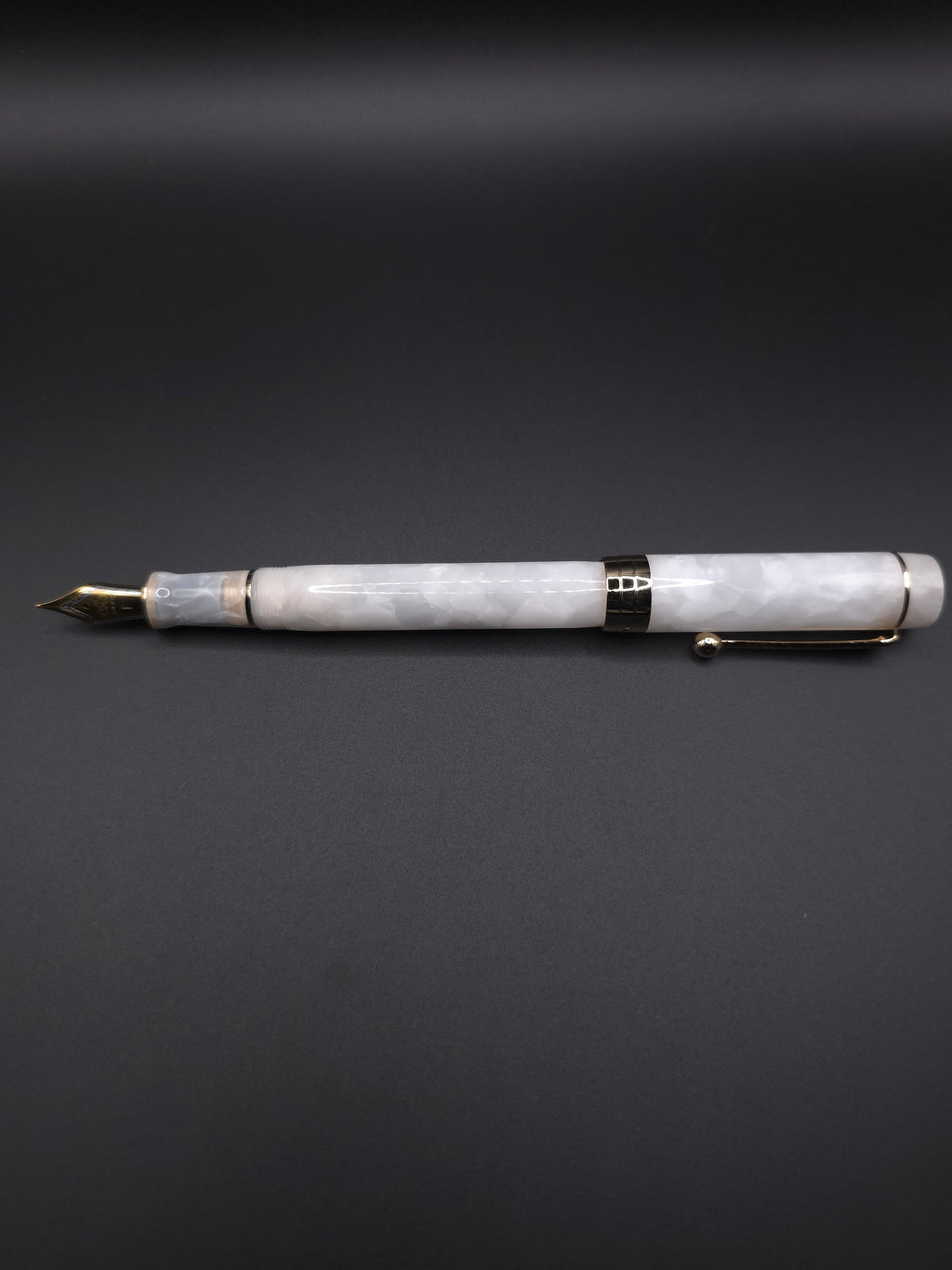 JINHAO 100 (Marbe White)