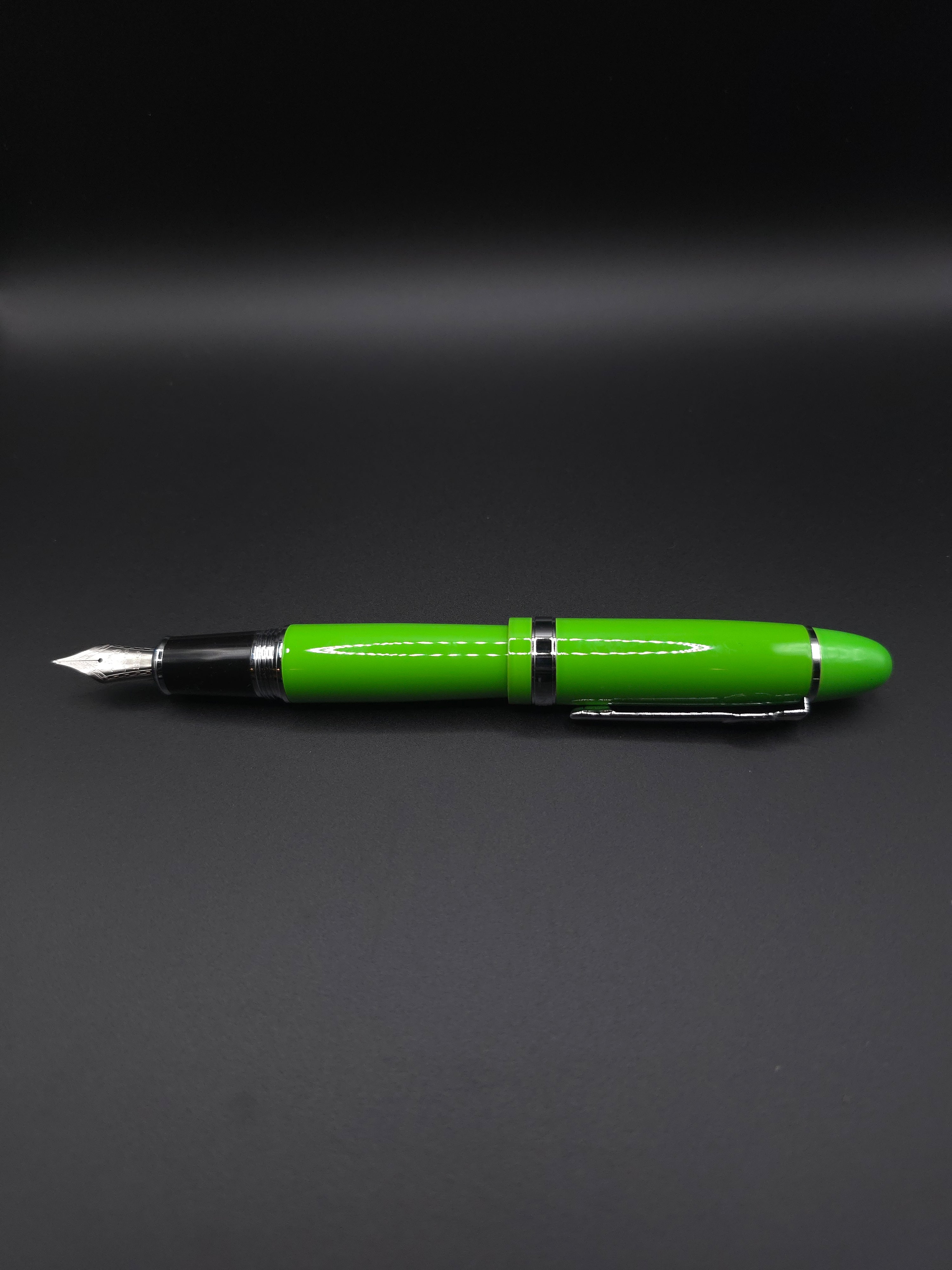 JINHAO 159 (Green)