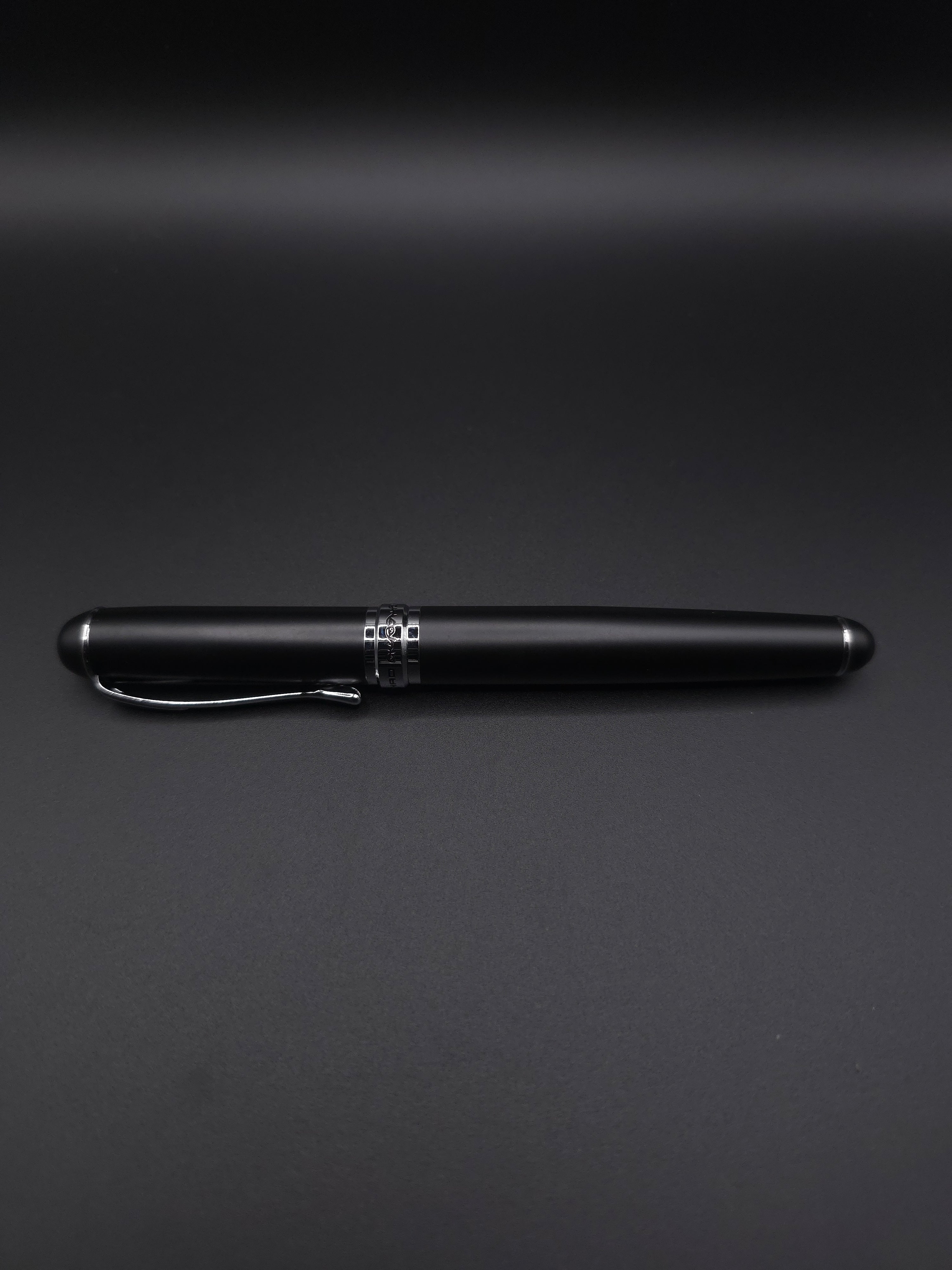 JINHAO X750 (Black)