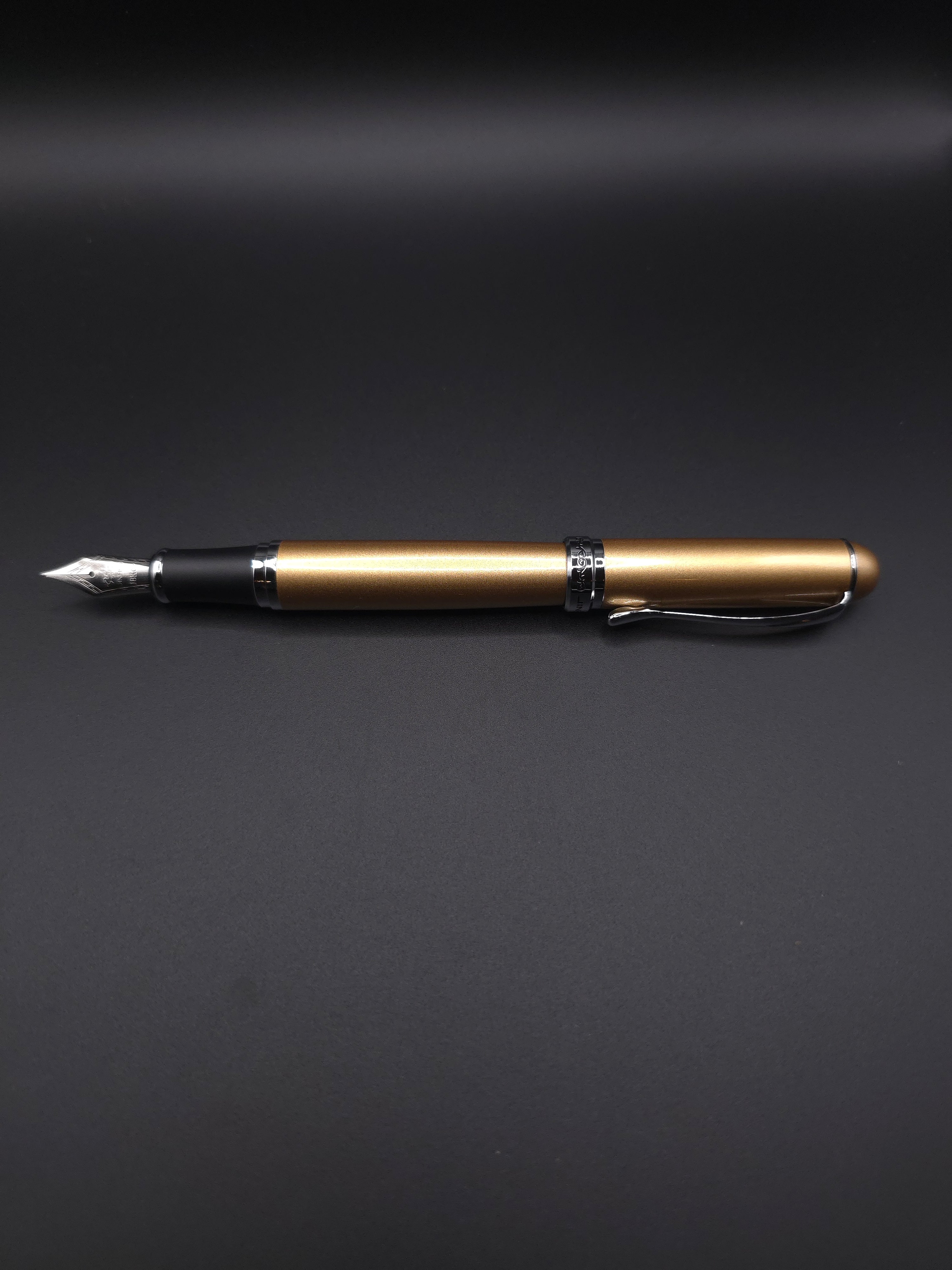 JINHAO X750 (Gold)