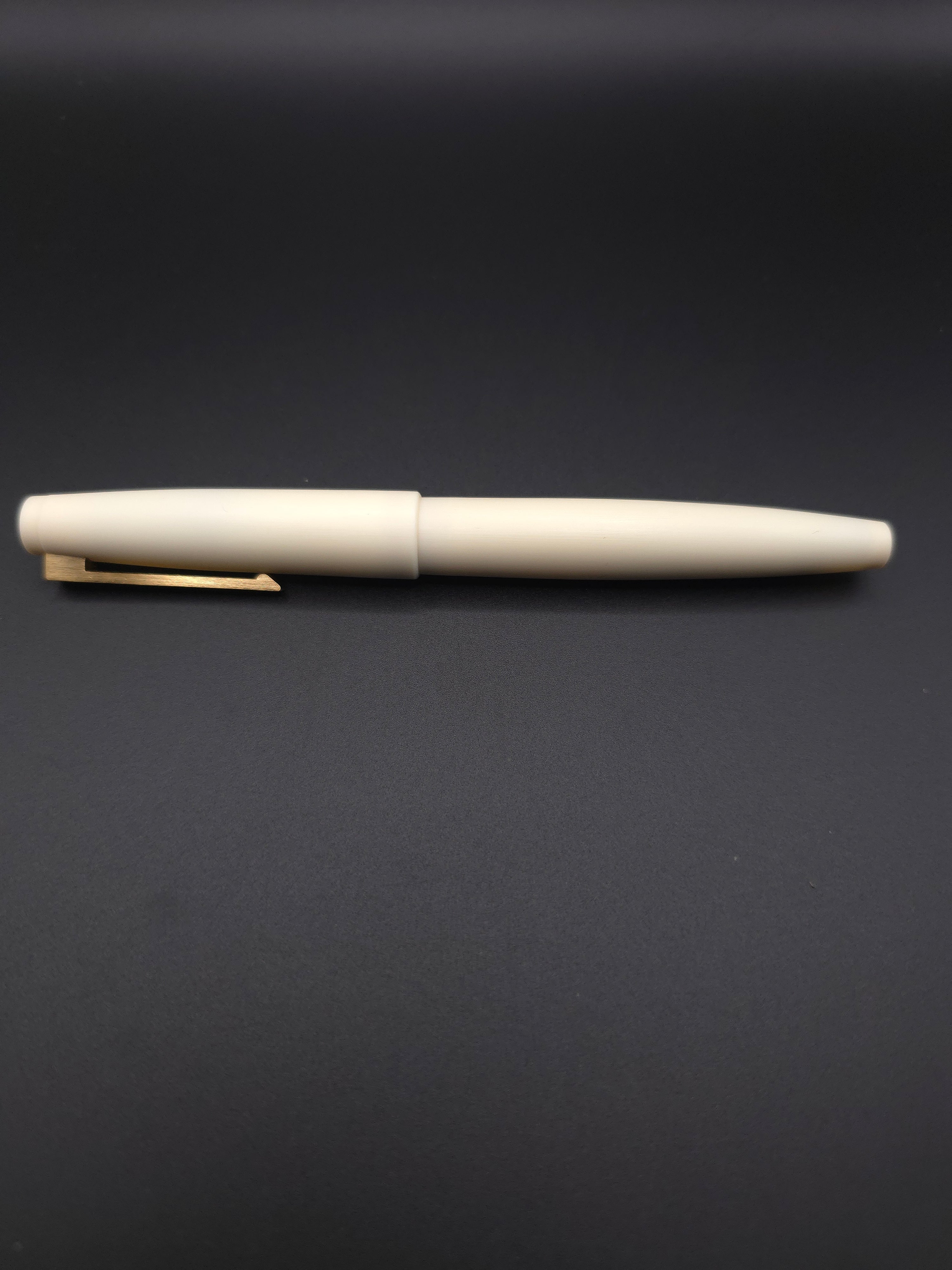 JINHAO 80 Fiber (White / Gold )