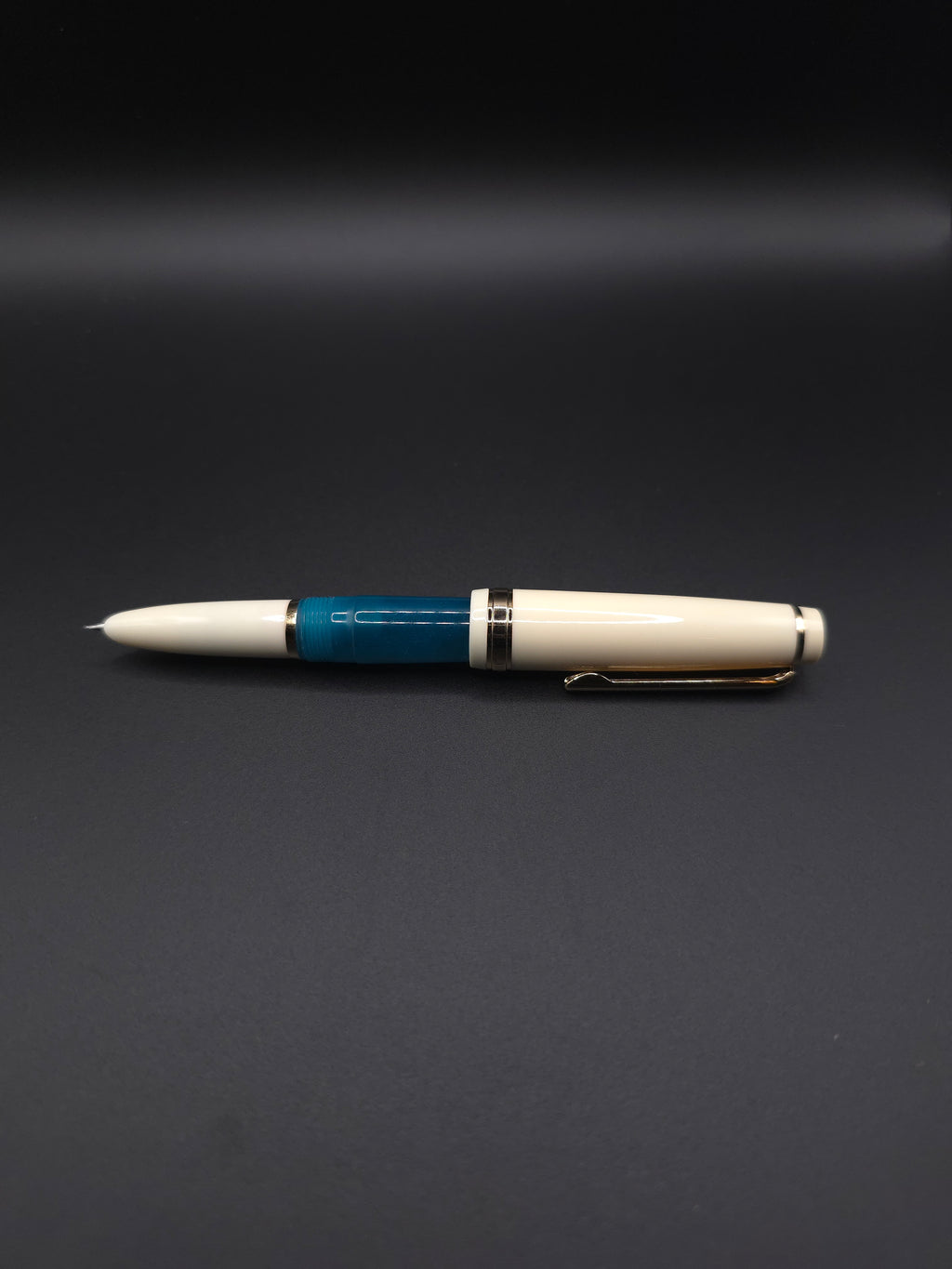 JINHAO 82 Mini (Ivory Tide)