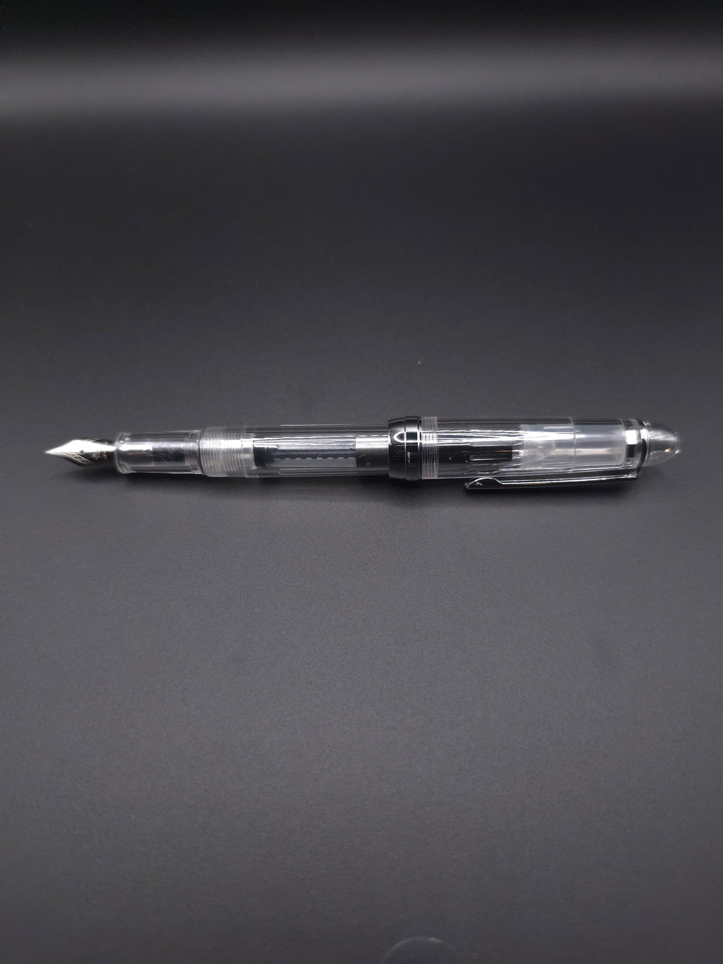 JINHAO 992 (Clear)