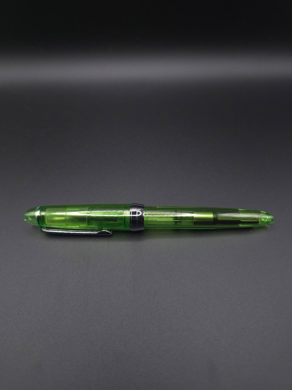 JINHAO 992 (Clear Green)