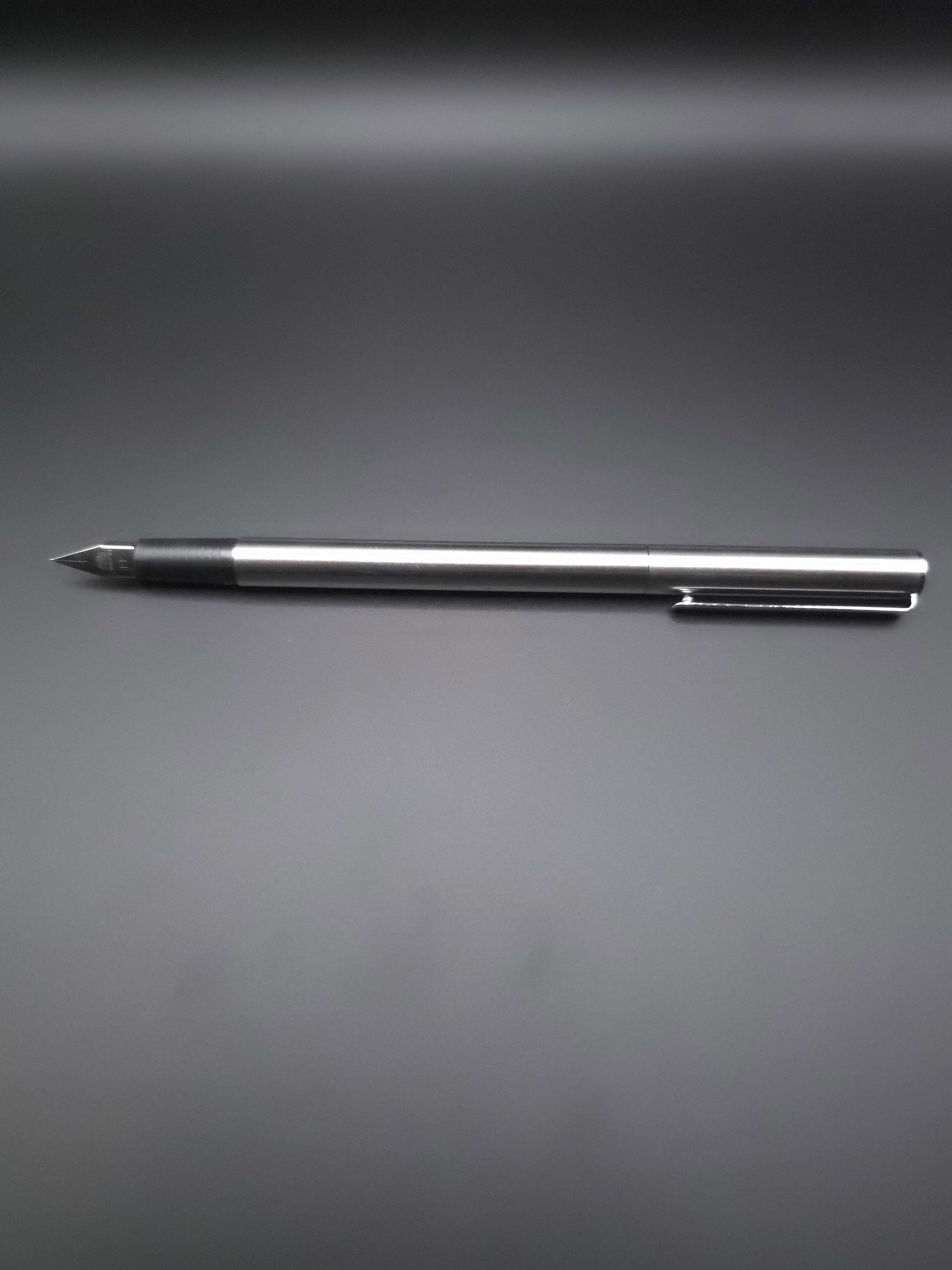 Jinhao 65 Fountain Pen (Silver)