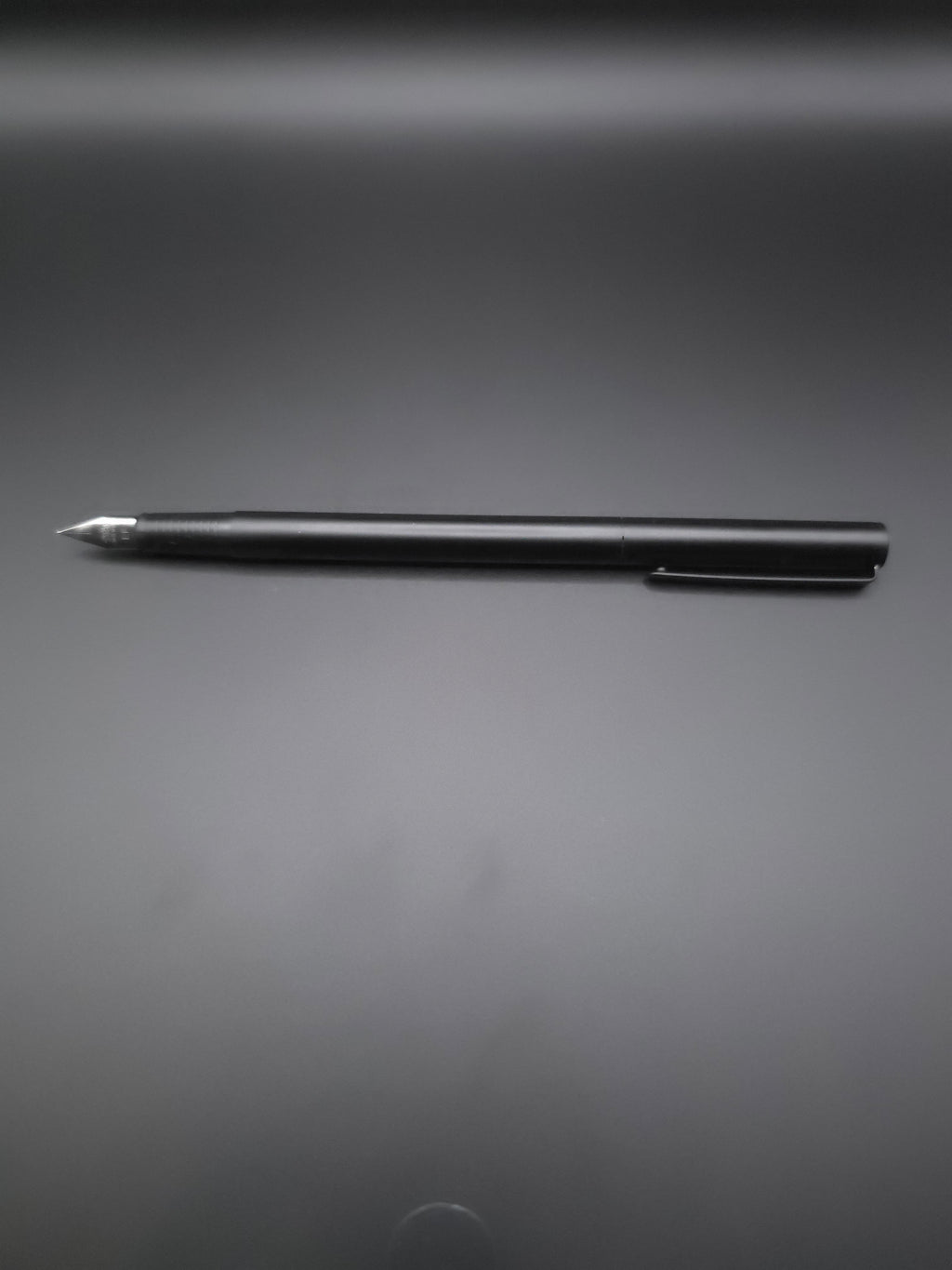 Jinhao 65 Fountain Pen (Black)