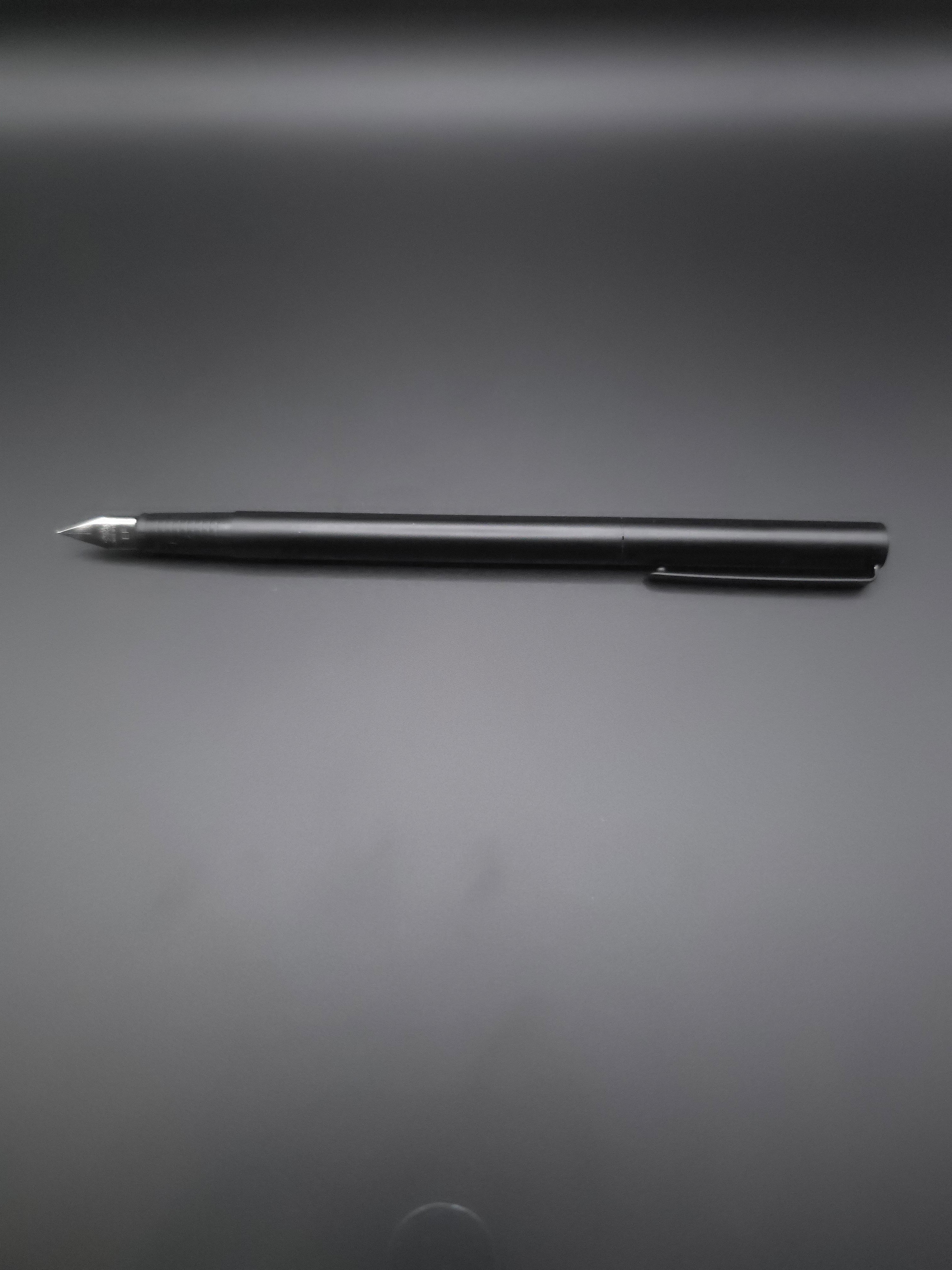 Jinhao 65 Fountain Pen (Black)