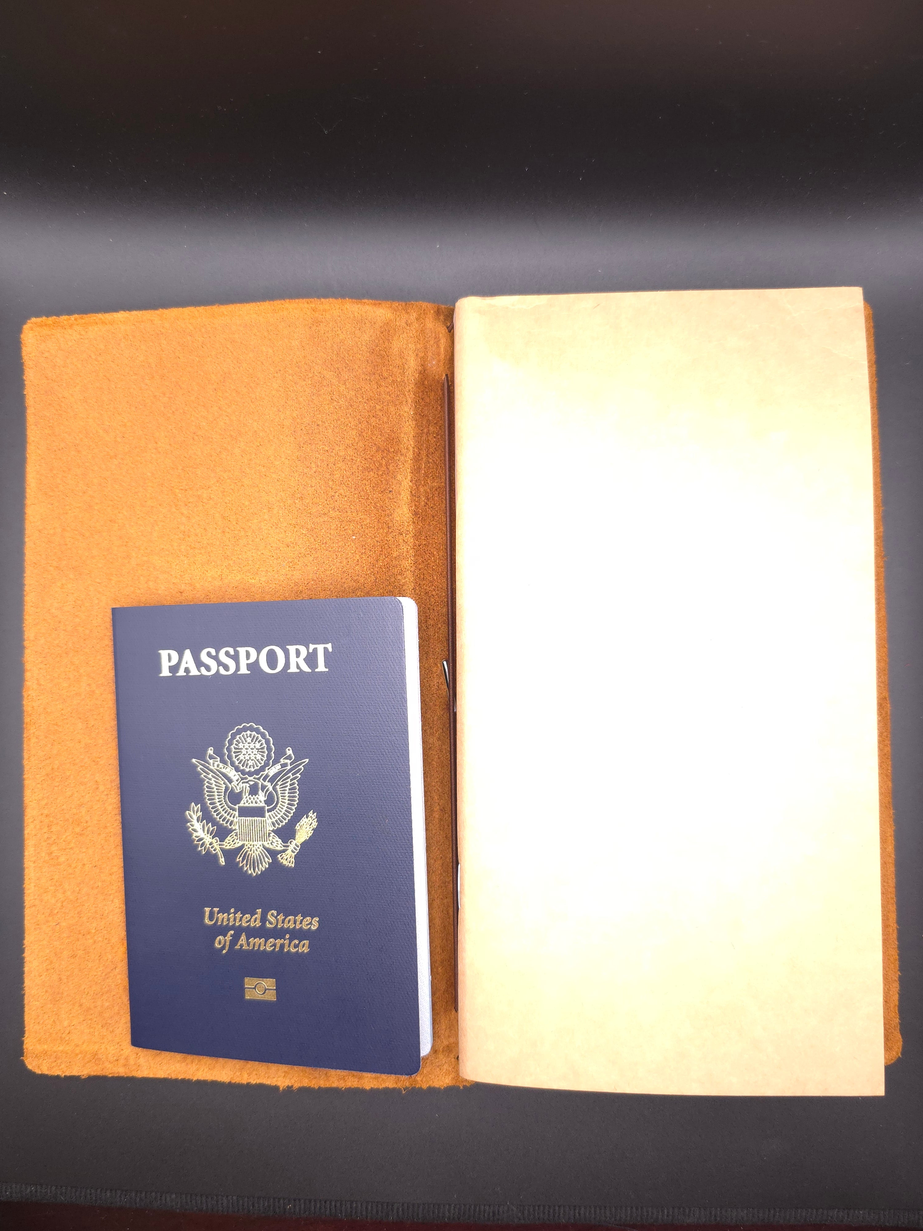 A Fine Line Writing Co. Leather Traveler's Journal – Regular Size (Light Brown)