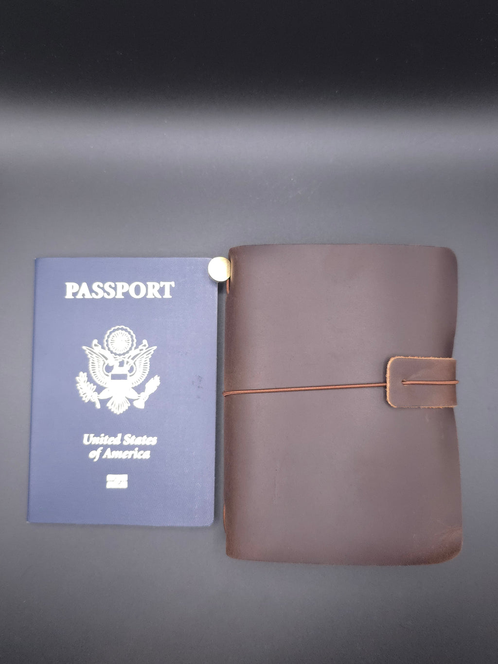 A Fine Line Writing Co. Leather Traveler's Journal – Passport Size (Coffee)