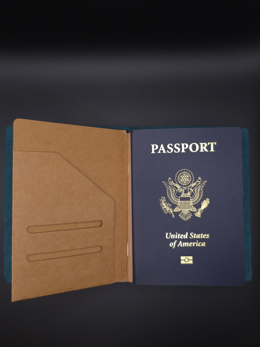 A Fine Line Writing Co. Leather Traveler's Journal – Passport Size (Blue)