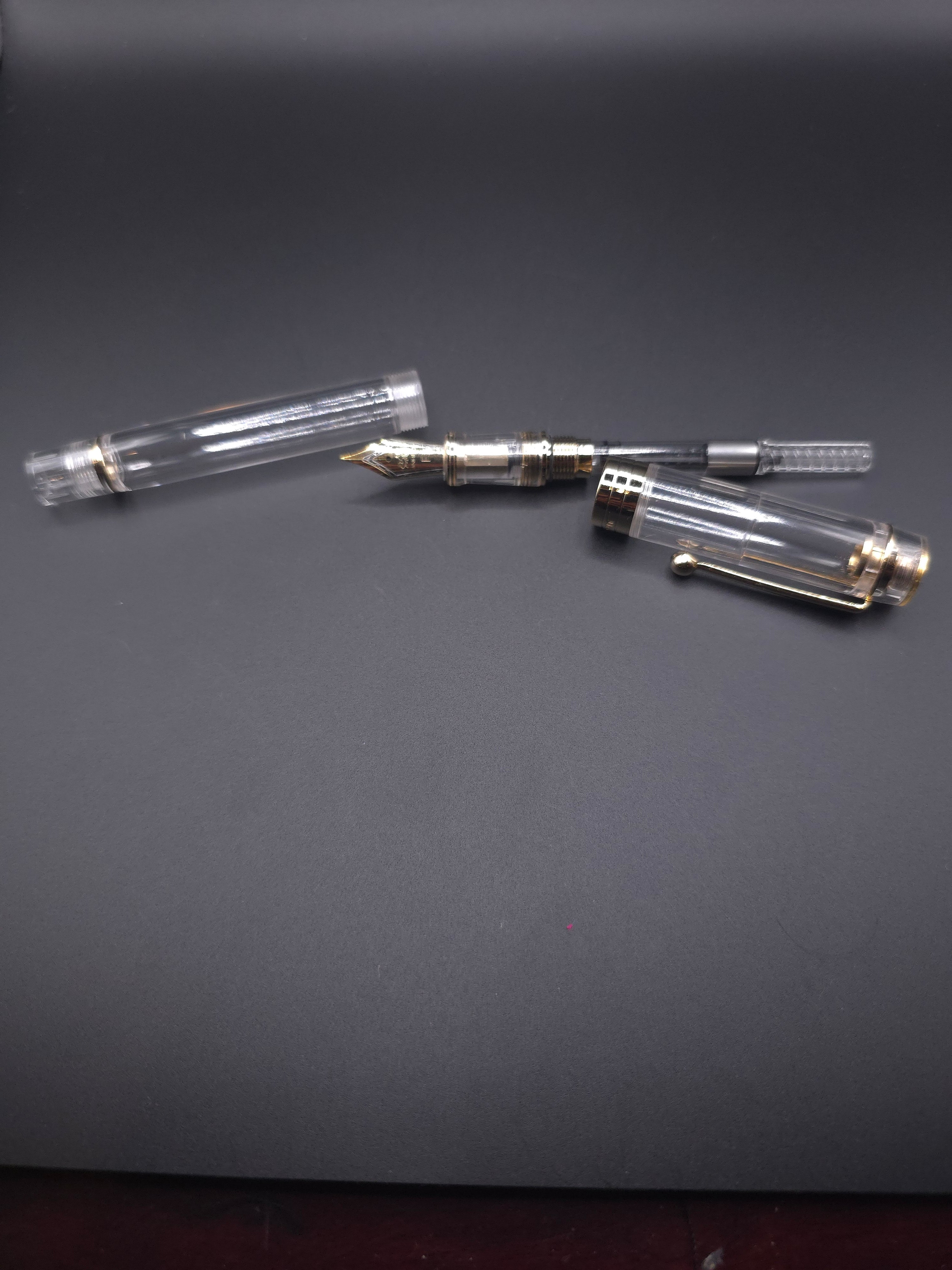 JINHAO 100 (Clear) (Fine)