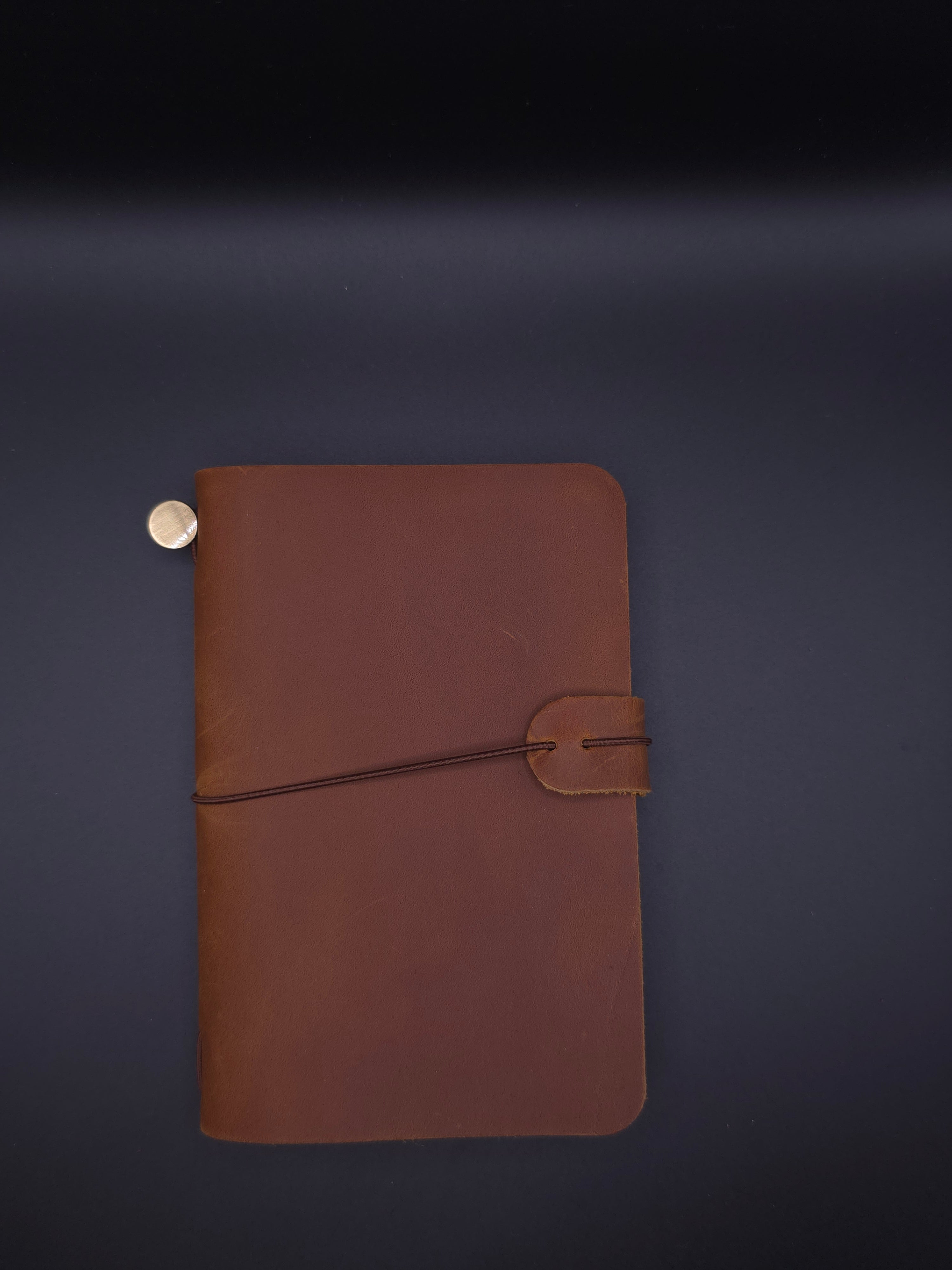 A Fine Line Writing Co. Leather Traveler's Journal – Passport (Jotter Size) (light brown)