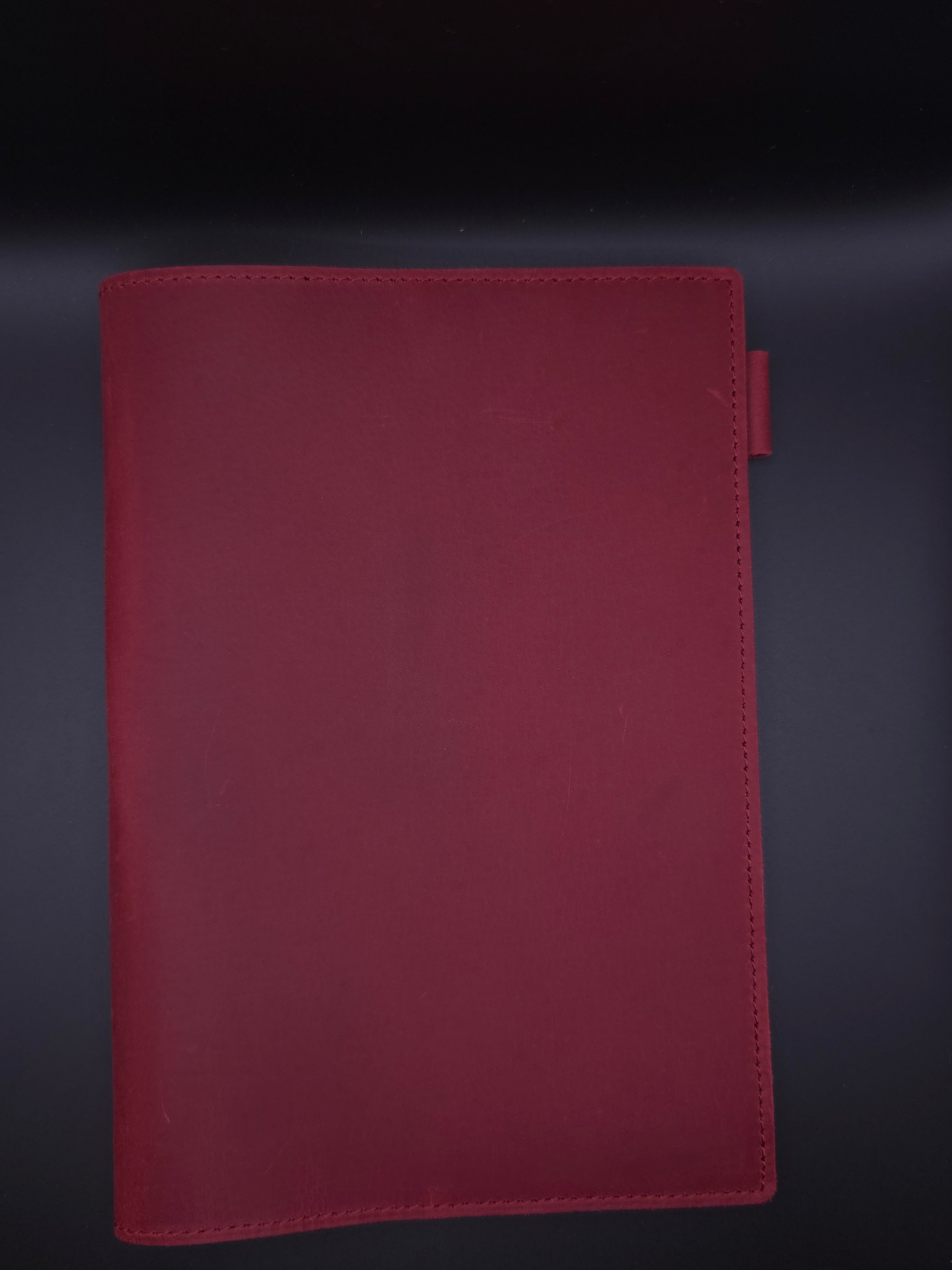 A Fine Line Writing Co. Leather Traveler's Journal – (A5 Size) (Red)
